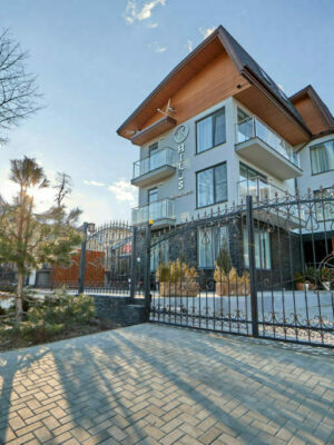 Отель Hills Polyana Hotel в Туапсее
