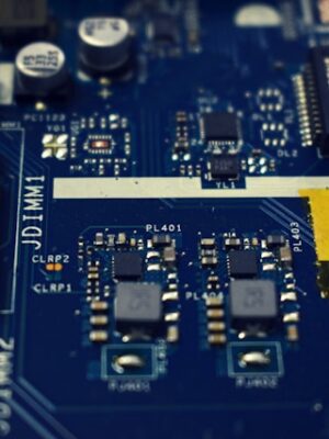 Ремонт телефона elly-brian-s_C8yBxJyvM Ремонт телефона