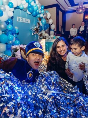 Серебряное шоу и вечеринка в TikTok стиле